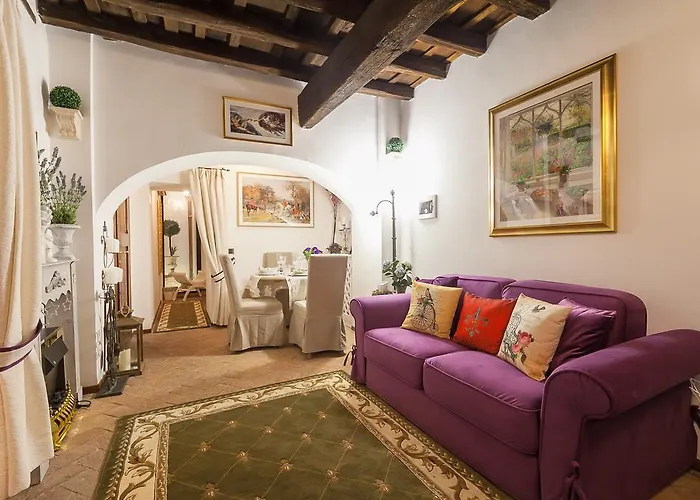 M Empire بيت للعطل روما