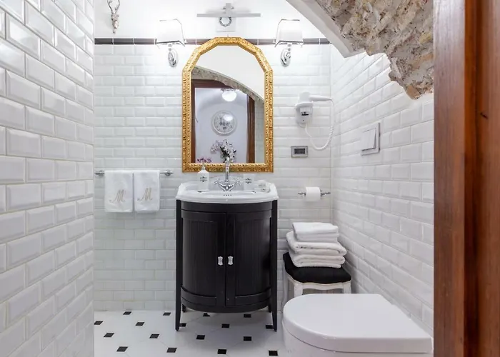 بيت للعطل M Empire *