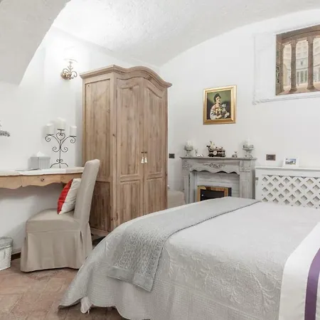 M Empire Дом отдыха *